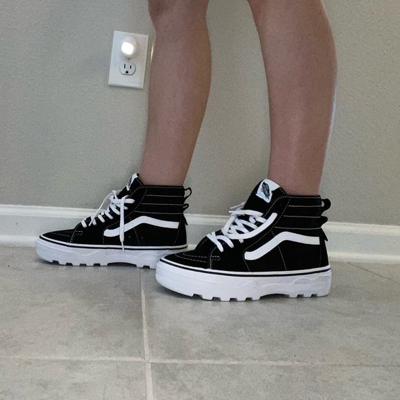 BRAND NEW VANS HIGH TOPS - Picture 11 of 11